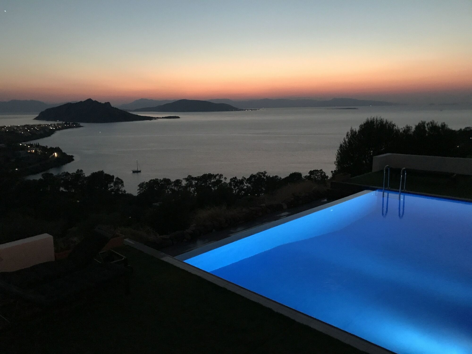 Aegina Sunset Villas ペルディカ エクステリア 写真